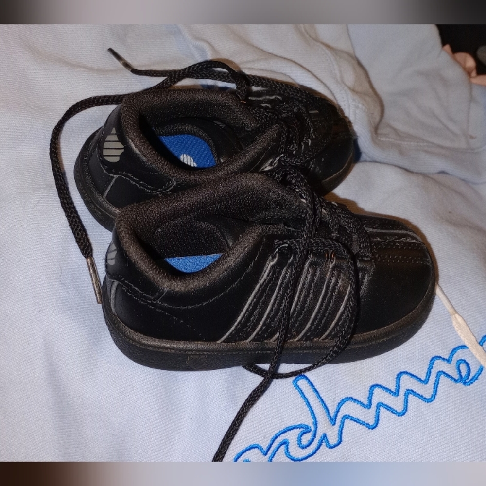 Baby k-swiss